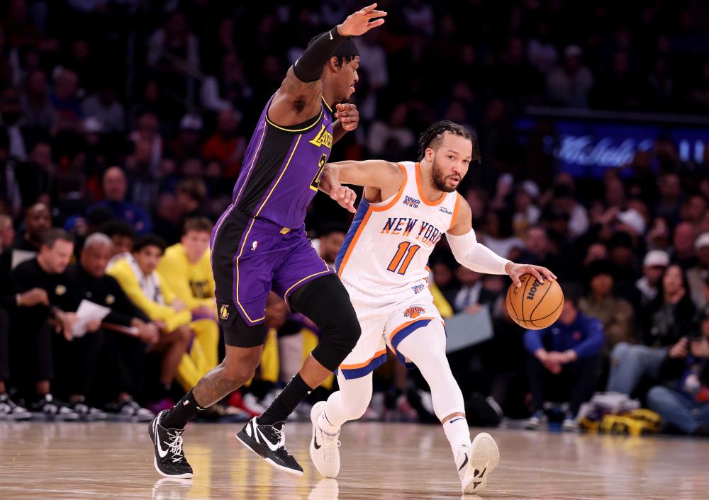 与勇士对阵 与勇士对阵