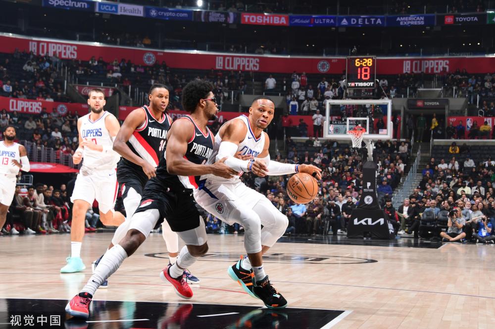 站上舆论风 站上舆论风